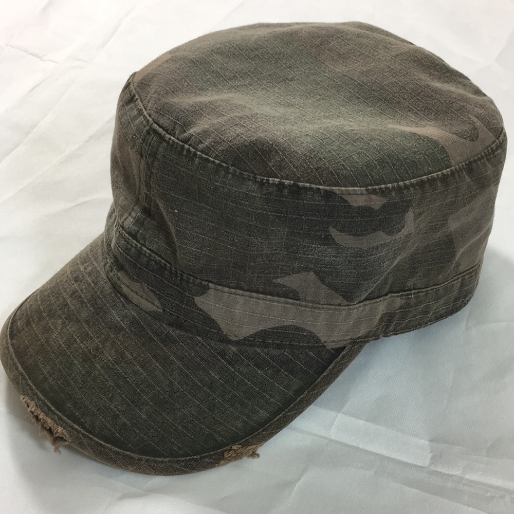 Aeropostale men’s limited vintage camo cap S/M